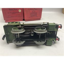 Hornby '0' gauge - No.501 clockwork 0-4-0 locomotive No.1842; boxed; No.501 Tender; boxed; No.101 clockwork 0-4-0 locomotive No.2270; and No.50 clockwork 0-4-0 locomotive No.60199 for spares or repair; boxed (4)