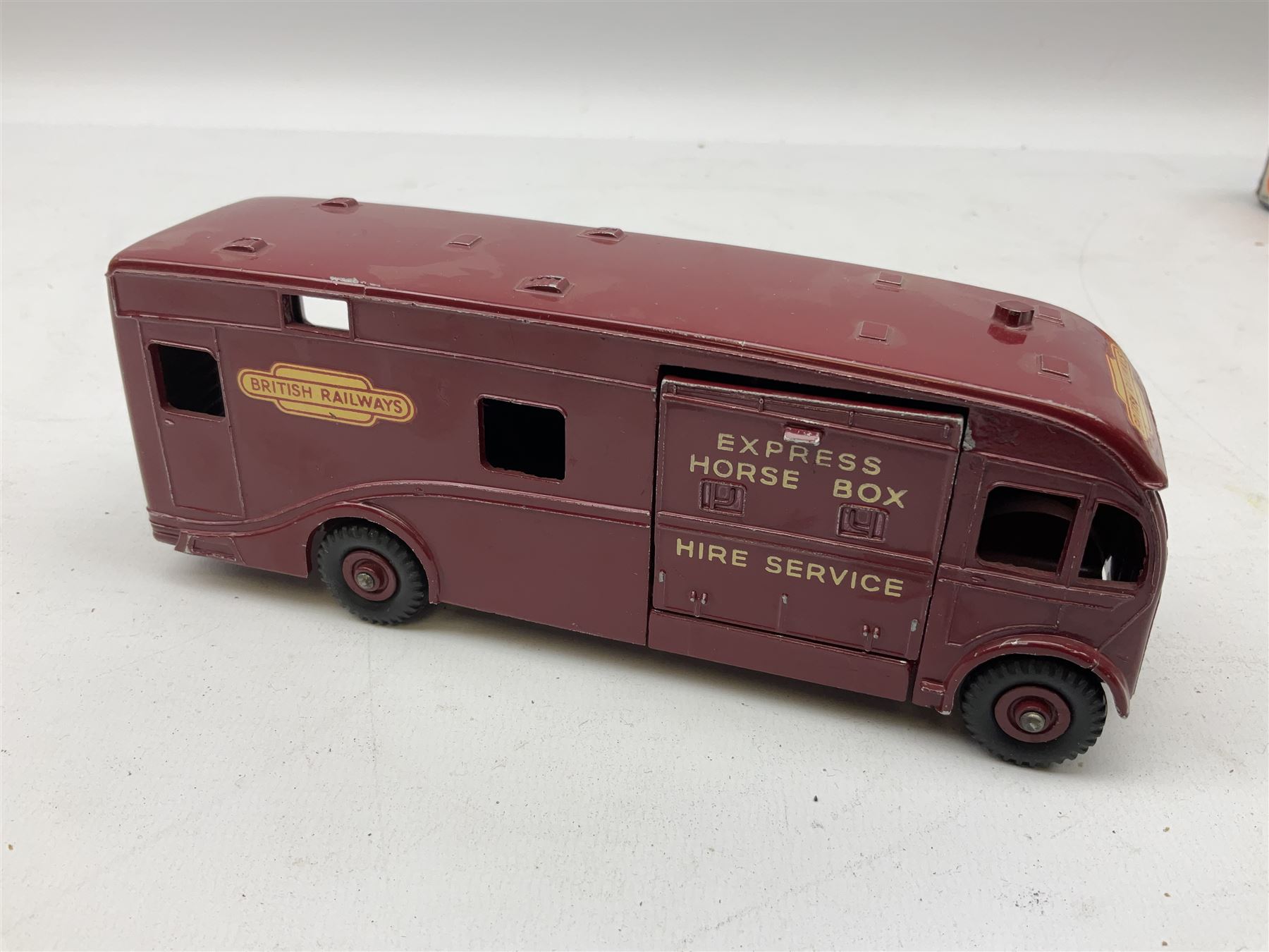 Dinky - Horse Box No.581; boxed