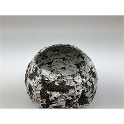 Stephanie Black (British, Contemporary) 'Volcano' studio pottery vase, impressed marks beneath H14cm 