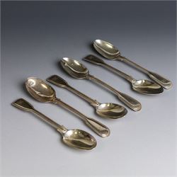 Set of six Victorian silver Fiddle & Reed pattern teaspoons, each with engraved initial, h...