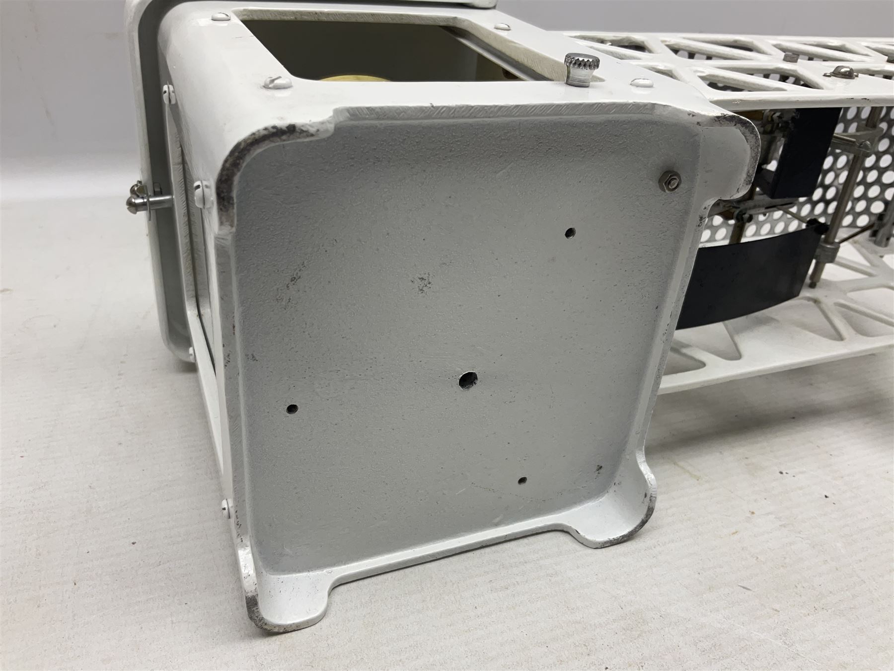 Casella London thermo-hydrograph temperature and humidity recorder in white painted metal case, the brass movement inscribed 'Gluck Barograph and Recorder Co. Ltd. 24H 7D R8D' L35cm