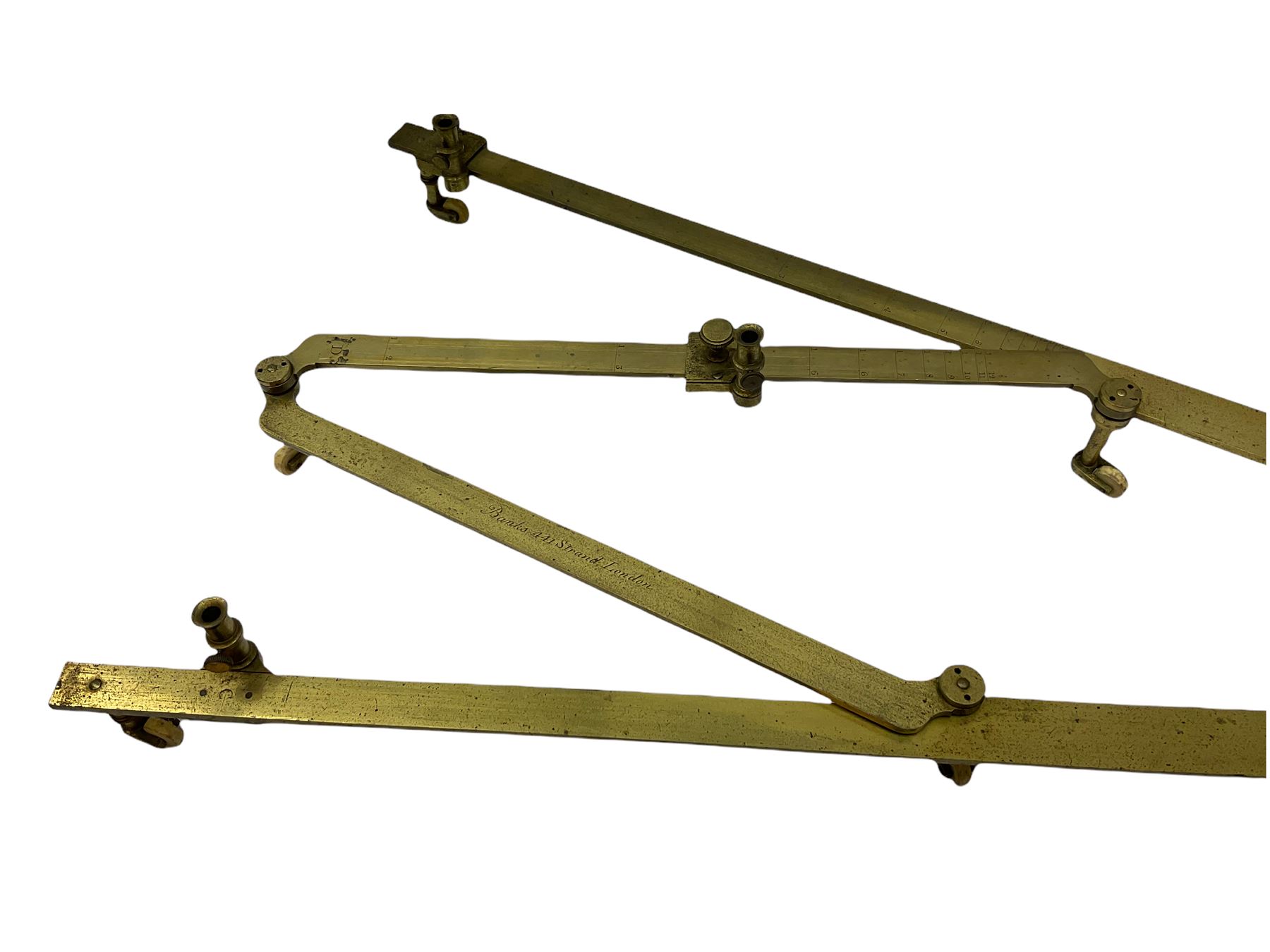 19th century brass pantograph by Robert Banks 441 Strand London, in an oak case, L56cm, W12cm