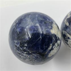 Pair of sodalite spheres, D7cm