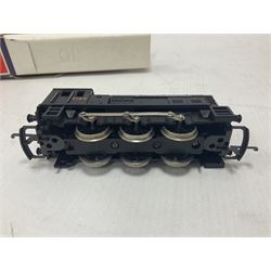 Various makers ‘00’ gauge - four locomotives comprising Mainline Railways ref.37060 Rebuilt Scot Class ‘Royal Scot’ 4-6-0 no.6100 in LMS crimson; Airfix Royal Scot Class ‘Royal Scots Fusiliers’ 4-6-0 no.6103 in LMS black and Class 4F Fowler 0-6-0 no.4454 in LMS black; Lima Class 08 Diesel 0-6-0 Shunting no.7120 in LMS black; all in original boxes (4)