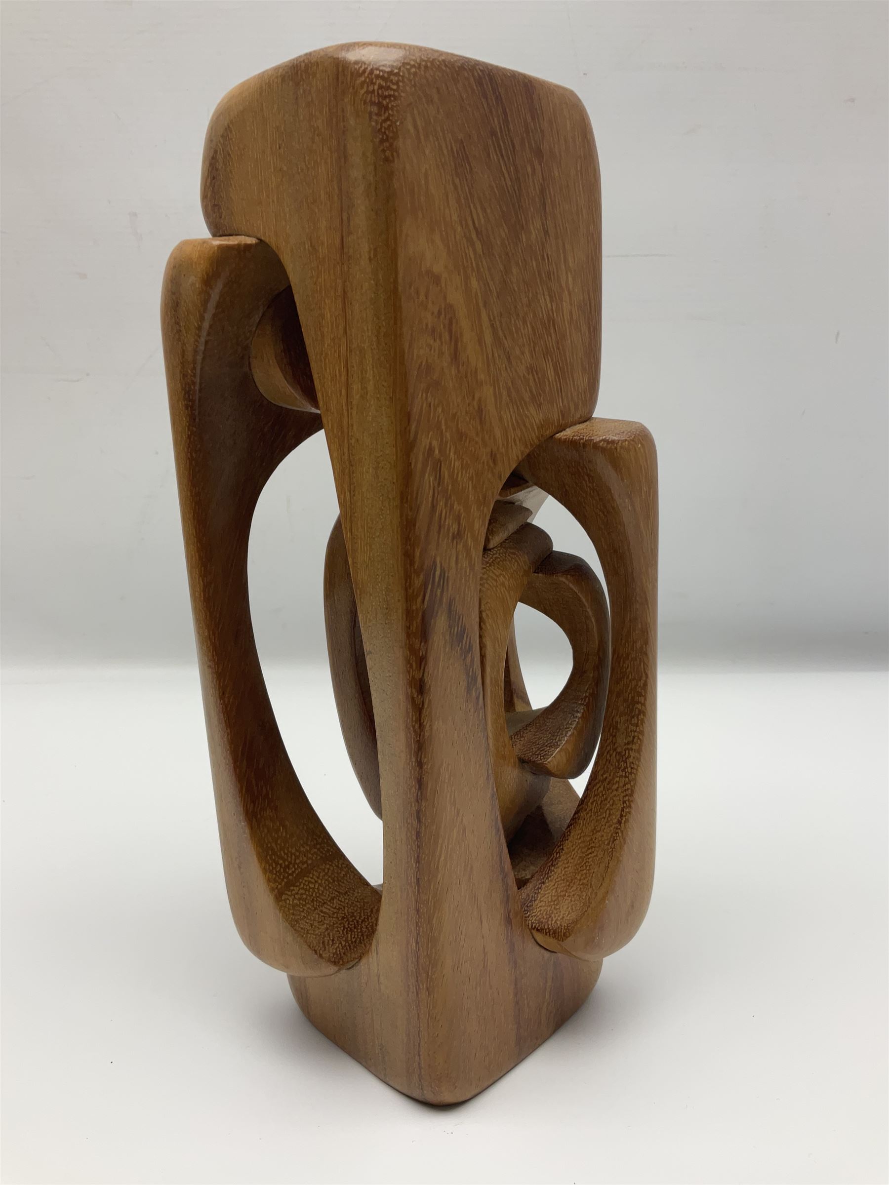 Contemporary abstract wood sculpture in the style of Brian Wilshire, H26cm