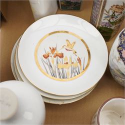 Box containing items of Fukagawa porcelain, number of small Japanese decorative bowls, coffee set and three wall hangings, English county maps and a collection of Japanese floral decorated vases and plates