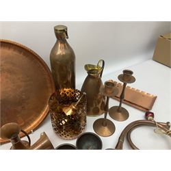 Quantity of copper to include hammered bowl, pair of chamber sticks with brass detailing, pair of candlesticks, bugles and trumpets etc