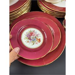 Hammersley tea and dinner service, including twelve dinner plates, twelve teacups, two sauce boats, two covered dishes etc  