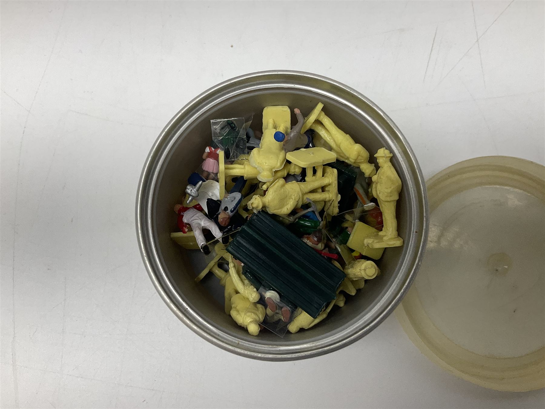 Hornby '00' gauge - Midnight Freight electric train set with Class 58 diesel Co-Co locomotive No.58001, eight wagons, goods shed, track, car loading ramp and power controller etc; boxed with paperwork; together with an additional wagon, figures and platform fencing