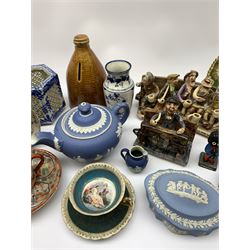 Pair of early 20th century Japanese hexagonal incense pots with reticulated panels and blue and white painted decoration, H9.5cm, a similar pot, three pieces of Runneford pottery, Sevres style porcelain box and cover, pair of Continental Lace pattern vases, Wedgwood jasperware and other ceramics