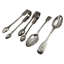 Group of George IV and later silver flatware, to include pair of Victorian Fiddle pattern sugar tongs, hallmarked John Osment, Exeter 1848, together with a similar pair of Victorian sugar tongs, hallmarked Robert Wallis, London 1848, and two Fiddle pattern dessert spoons, the first example hallmarked London 1840, maker's mark worn and indistinct, and the second example hallmarked Henry Brockwell, London 1823