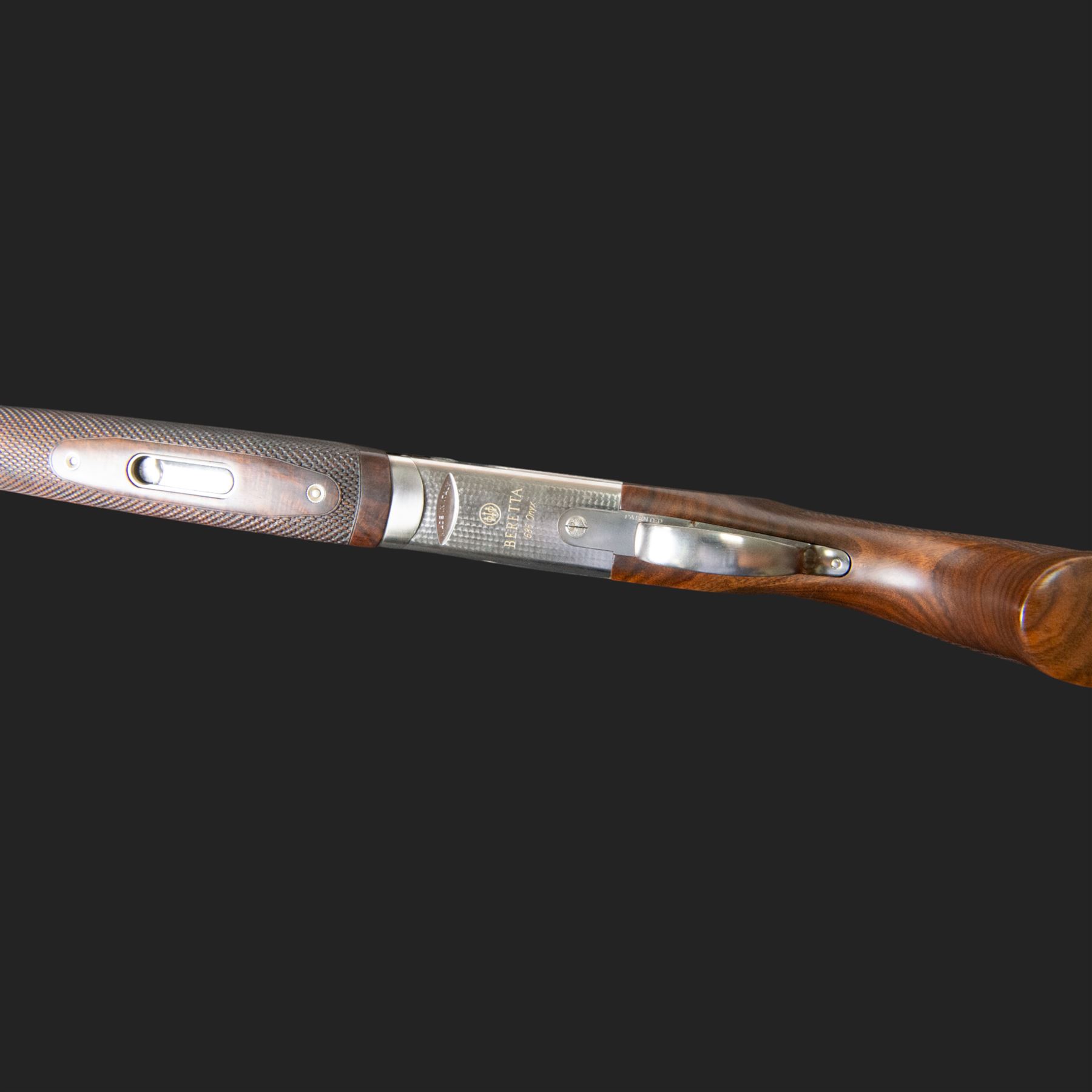 Beretta 686 Onyx Sporting, 12 bore, single trigger, boxlock ejector, over and under shotgun, with 76cm (30