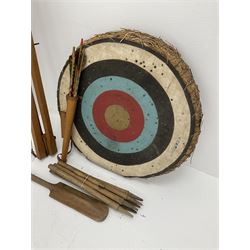 Slazenger juvenile long bow marked 10lbs./4'0