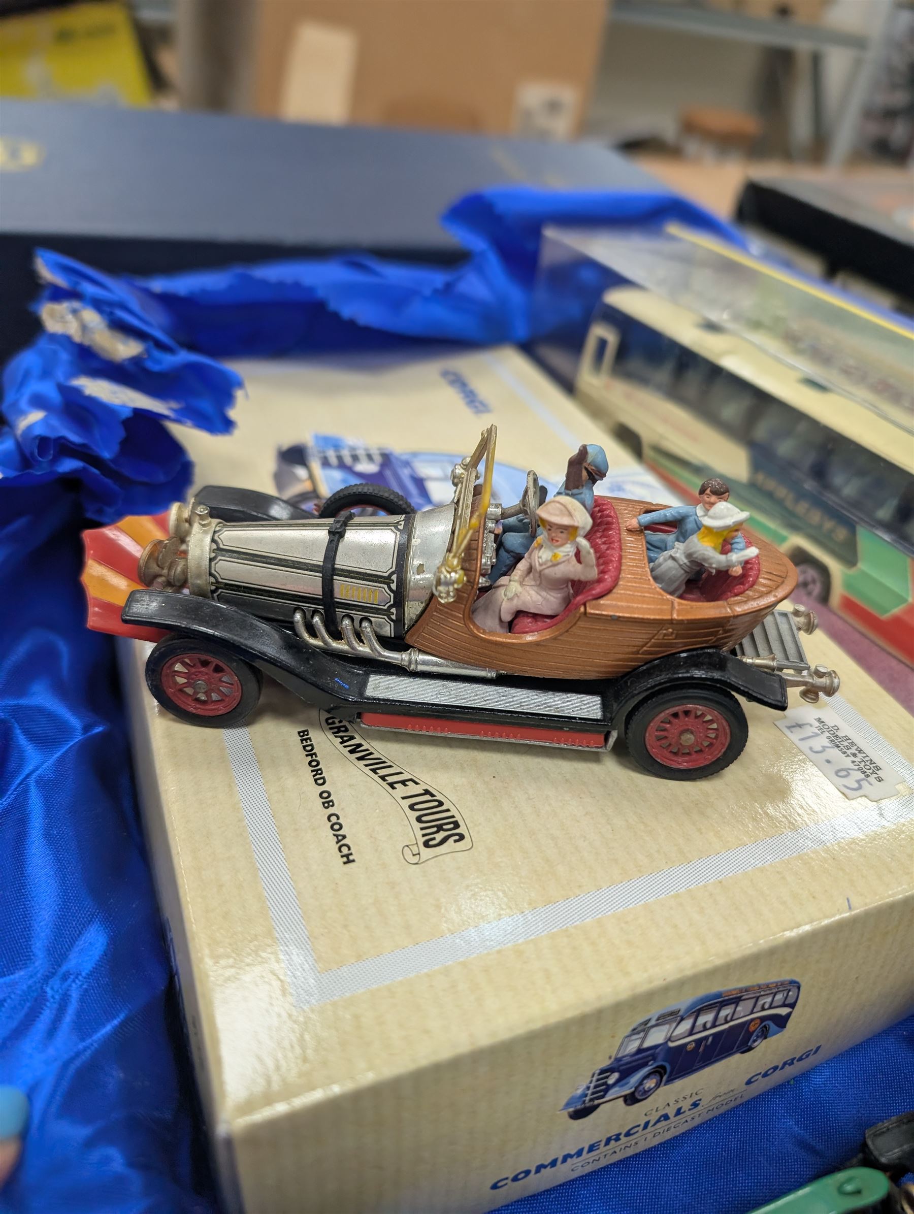 Corgi Toys diecast vehicles, including Chitty Chitty Bang Bang, Daimler, Rolls Royce 1912, Applebys Coach 91911 and a collection of other diecast vehicles