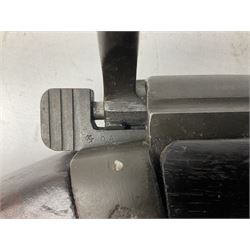 WW1 Lee Enfield SMLE bolt-action rifle, dated 1918, with single barrel band and bayonet fitting L113cm FIREARMS CERTIFICATE REQUIRED OR RFD