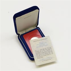 Papua New Guinea 1979 gold proof one-hundred kina coin, cased with certificate