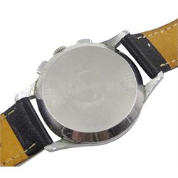 Sekonda USSR chronograph stainless steel wristwatch, 19 jewels manual wind Poljot lever movement, cal. 3017, two dials for seconds and 45-minute register, outer tachymeter and inner telemeter scales, case with buttons in the band to operate chronograph, on black leather strap