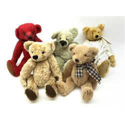 'Baffles' - limited edition teddy bear by Dormouse Designs (Sue Quinn) No.133/500 with signed tag certificate H14.5