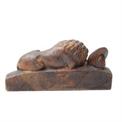 After Bertel Thorvaldsen (Danish 1770-1844): 'The Lion of Lucerne', 19th century walnut carving after the Swiss stone monument, commemorating the Swiss Guards who were killed in 1792 during the French Revolution, H14cm W27cm