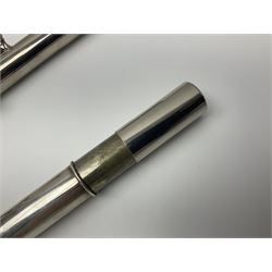 Boosey & Hawkes London Regent three-piece flute, serial no.345447; in B&H Bandhite hard carrying case; and Deg Music Company Inc. USA Claudel Model three-piece flute, serial no.491718, in hard carrying case (2)