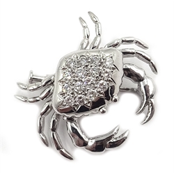 18ct white gold diamond set crab brooch, hallmarked  
