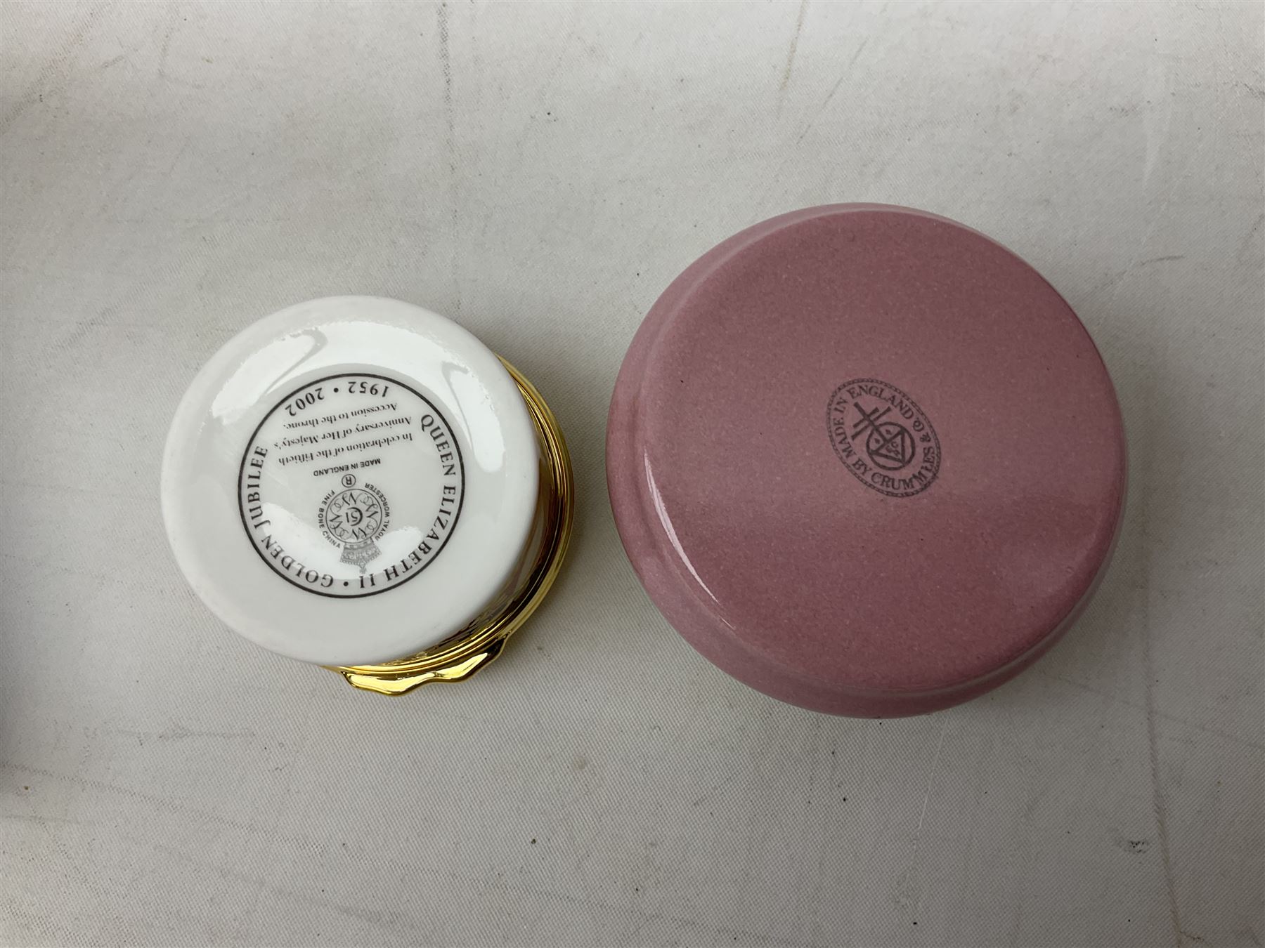 Two Crummles enamel trinket boxes to include William Wordsworth example and a larger example decorated with roses and other flowers, boxed Royal Worcester Golden Jubilee box, two Aynsley boxes, Dresden box, Hammersley and Aynsley examples decorated with birds etc