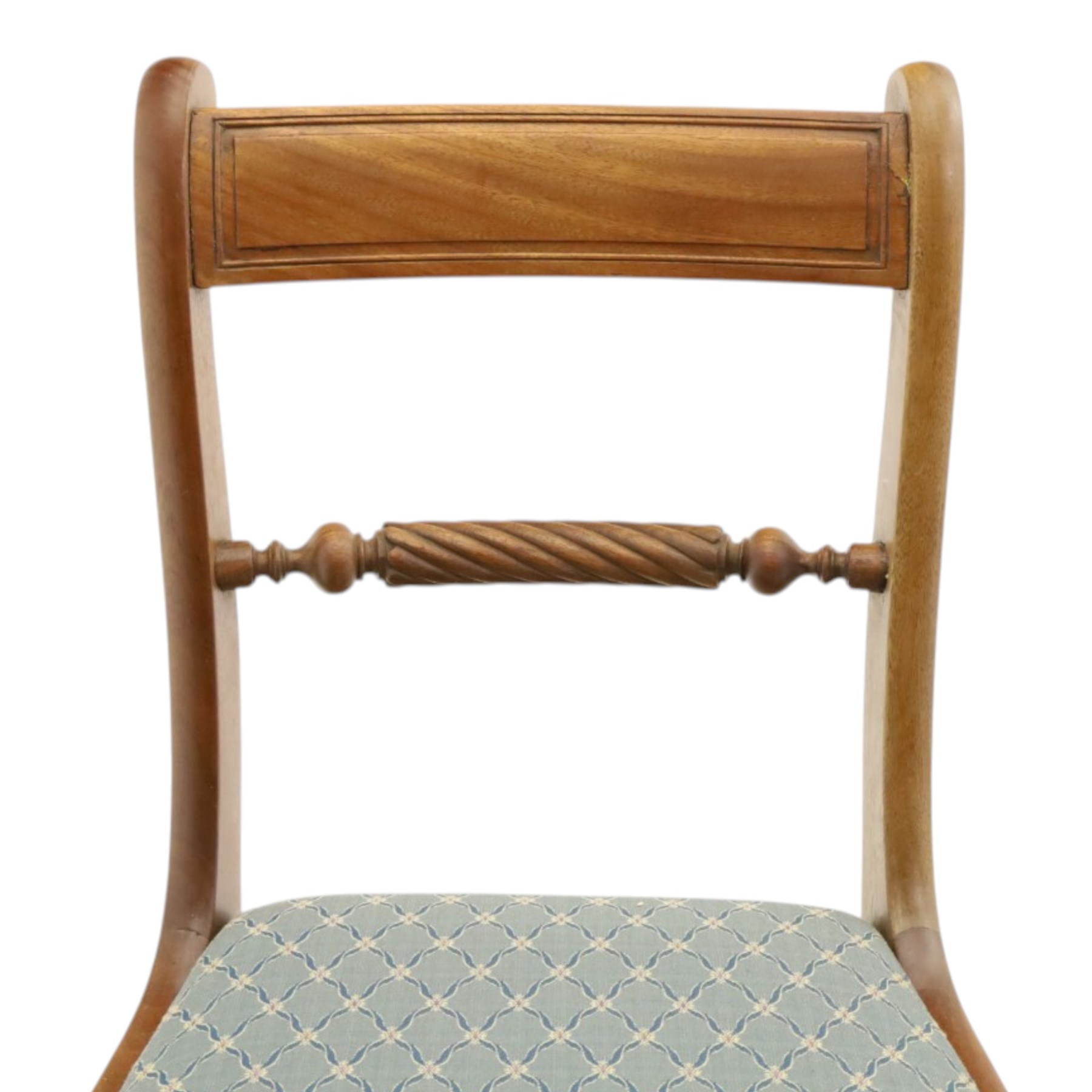 19th century mahogany extending dining table, rectangular top with rounded corners raised on turned and fluted supports with brass cups and castors, with two additional leaves; with set of eight (6+2) Regency design mahogany dining chairs, spiral-reeded back-bar over drop-in seats and sabre supports (W54cm H85cm)