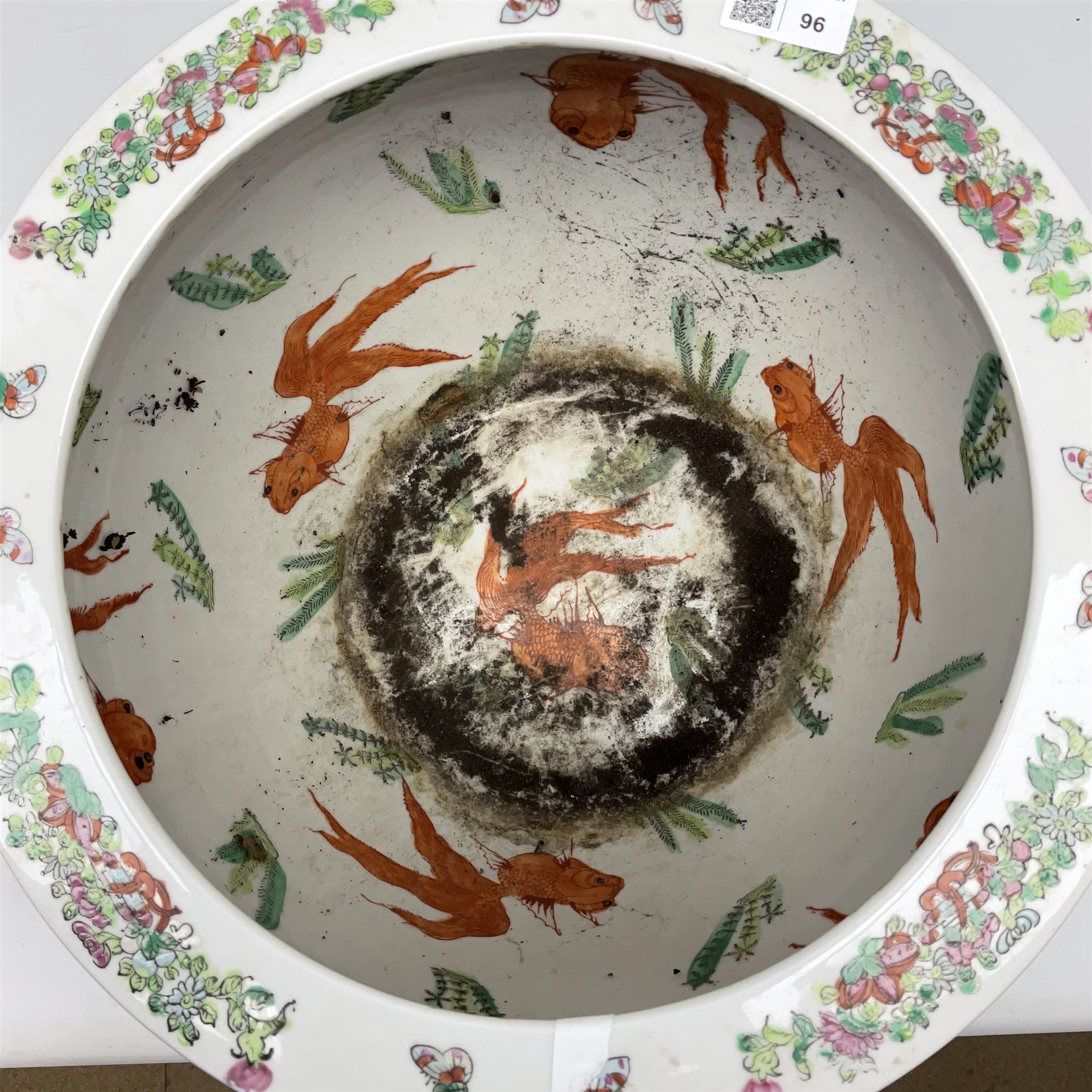 Large 20th century Chinese jardinière/fish bowl in the Famille Rose palette, decorated with four figural panels against floral and foliate scroll ground with gilt detail, the interior painted with carp amongst seaweed, D37cm