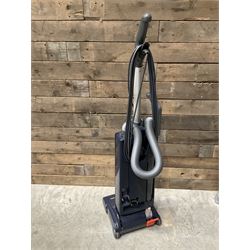 Sebo X4 Extra vacuum cleaner, anti allergy grade