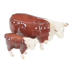 Beswick Hereford cows family group, comprising Bull, Ch. of Champions 1363, Hereford cow Ch of Champion 1360, and calf 1827, together with another Hereford Bull