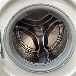 Bosch - Exxcel 8 VarioPerfect WAQ28461GB washing machine
