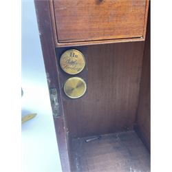 19th century Henry Crouch lacquered brass and black monocular microscope inscribed 'H. Crouch 51 London Wall London 476' with rack and pinion focusing H36cm, in fitted mahogany carrying case with extra lenses, twenty-six predominantly annotated prepared glass slides by W. Watson, Richard Suter, Wheeler, Thomas Groves etc including one marked Prize Medal Paris 1867, eight Walter White prepared card mounted slides and five original packets of C.J. Watkins unprepared specimens.