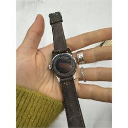 Smiths Astral gentleman's 9ct gold manual wind wristwatch, on expanding gilt bracelet and a Tissot stainless steel wristwatch