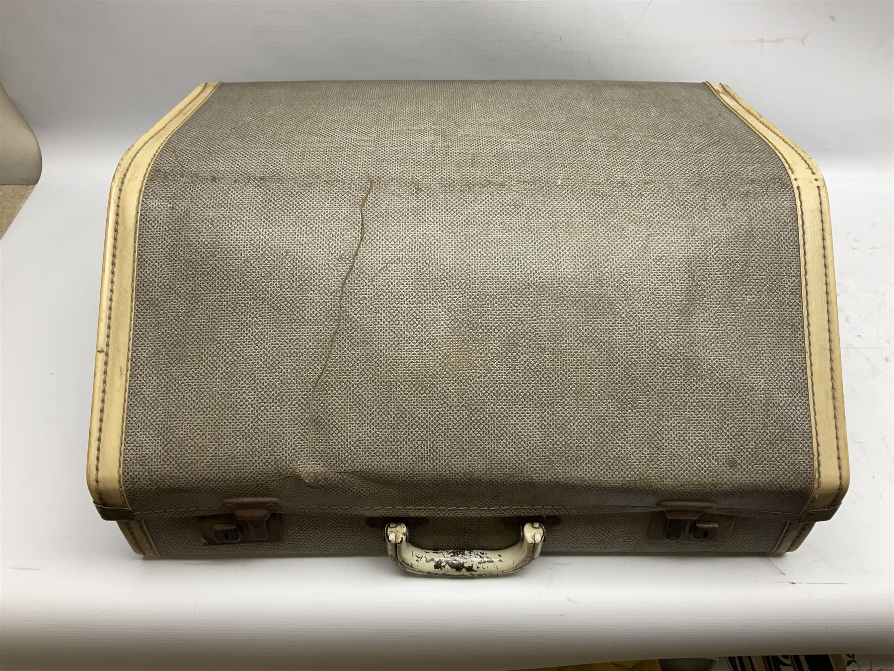 Scandalli Vibrante Three piano accordion in Art Deco black and white case with jewelled decoration, twenty-four keys and one-hundred and twenty buttons; inscribed '5700 Camerano Italia'; serial no.3414 L54cm; in carrying case with strap