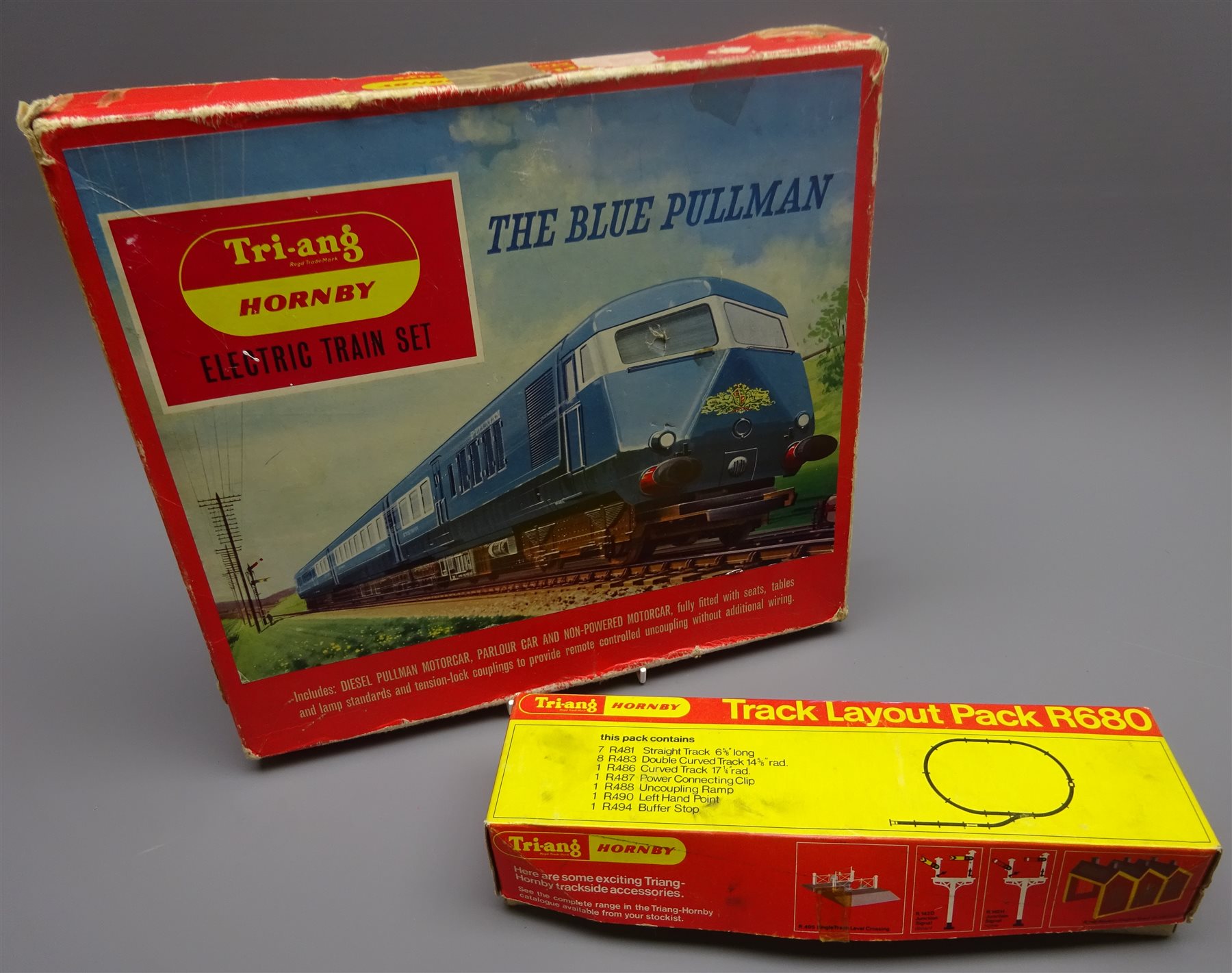Triang Hornby '00' gauge The Blue Pullman electric train set, boxed