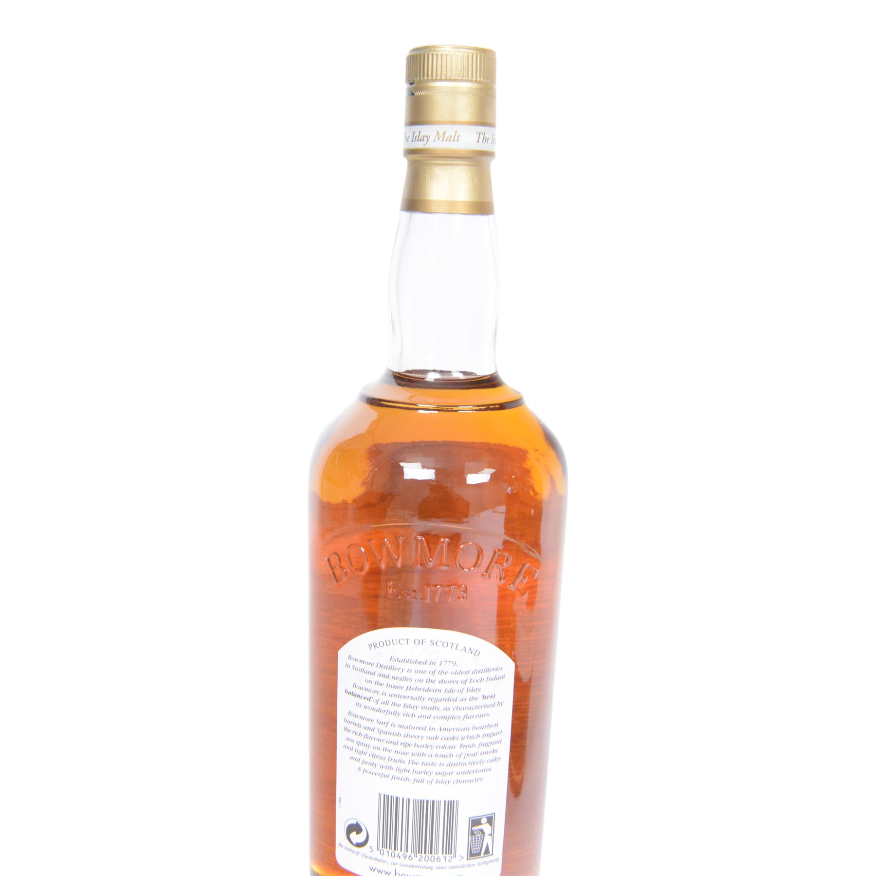 Bowmore Surf islay single malt scotch whisky, 1 litre, 40% vol together with  Auchentoshan Select lowland single malt scotch whisky, 1 liter, 40% vol Glenfiddich 15 year old single malt Scotch whisky 70cl 40% vol and Glenlivet 12 year old single malt scotch whisky, 1 liter 40% vol   