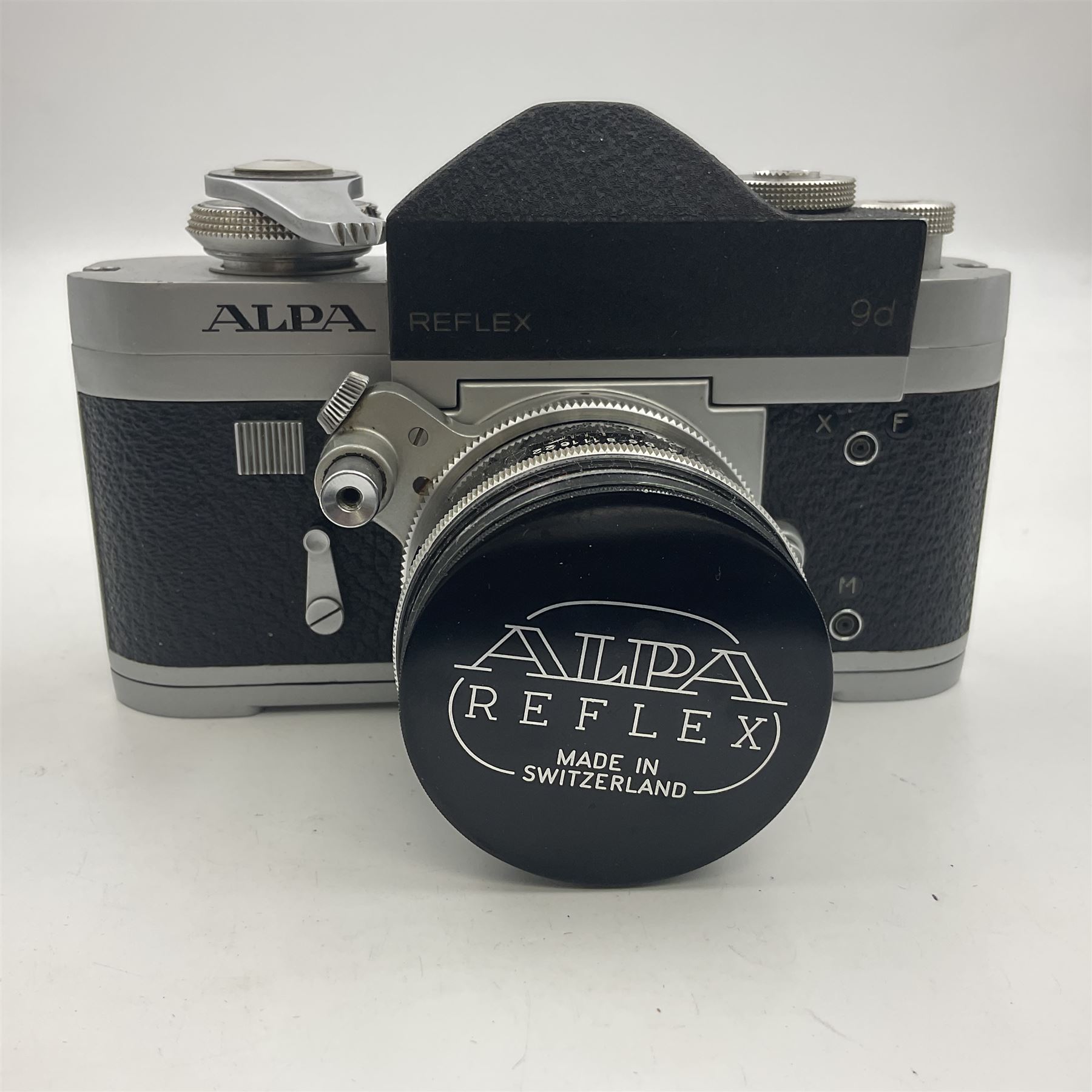 Pignons Alpa 9d Reflex camera body, serial no. 51155, with 'Kern-Macro-Switar 1:1.8/50 AR' lens, serial no. 932389