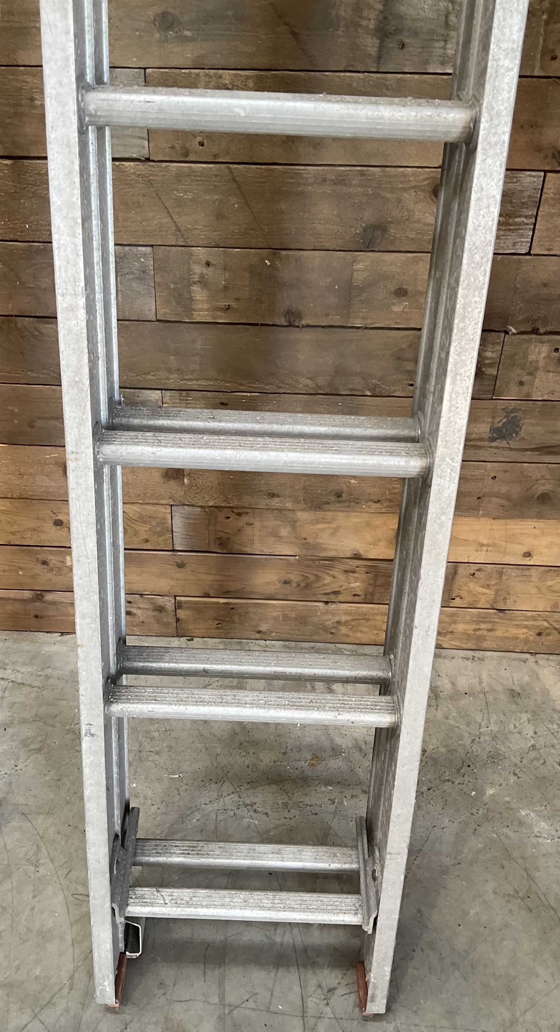 Clima pair of aluminium step ladders, 3.1m - 5.6m