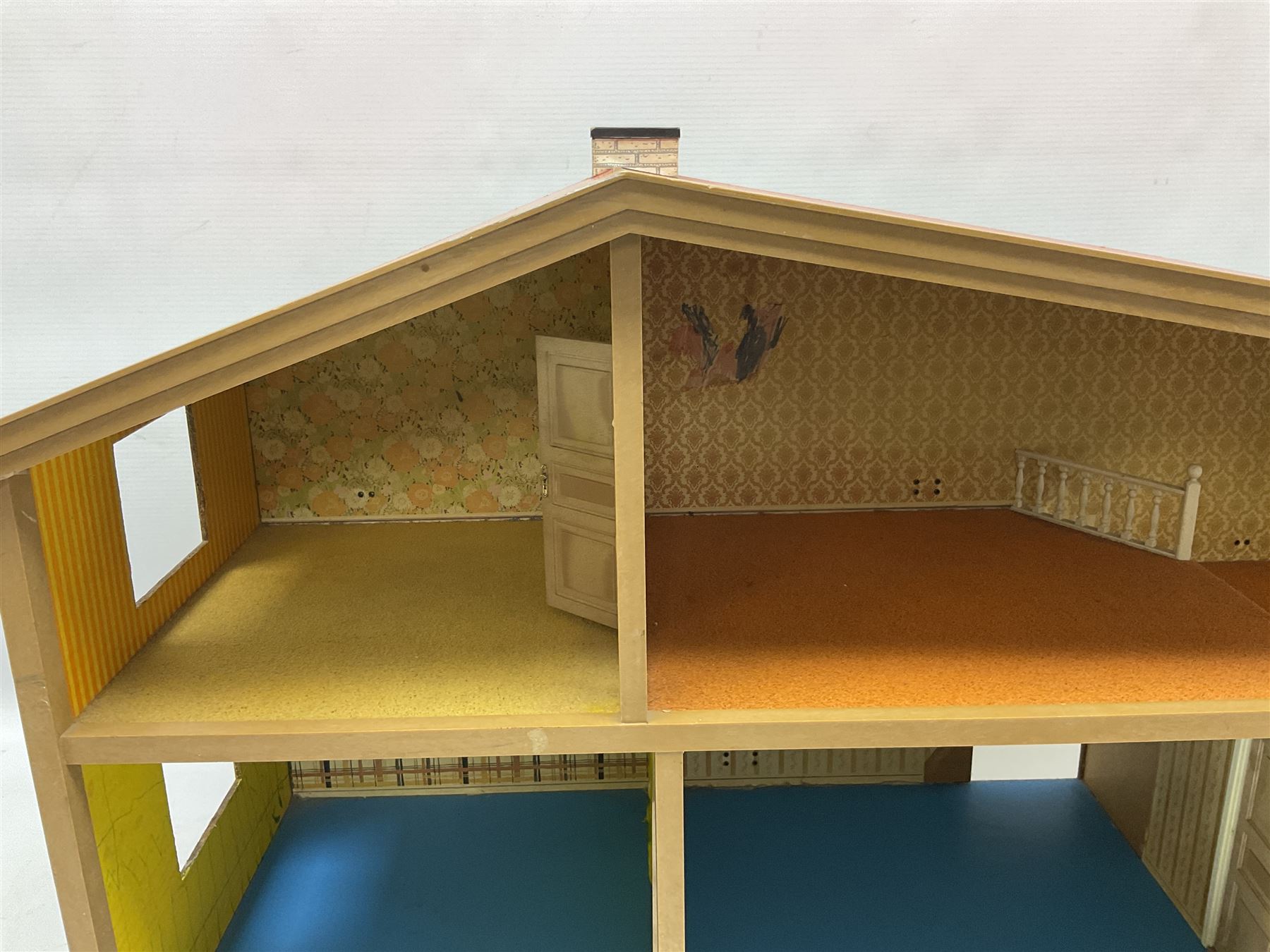 Swedish Lundby dolls house with furniture, H42cm, L66cm