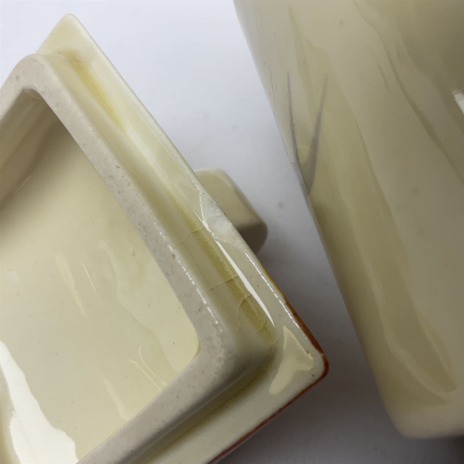 Clarice Cliff Bizarre for Wilkinson Ltd, Bon Jour shape preserve pot with cover, in Rhodanthe pattern, with printed mark beneath, H10.4cm