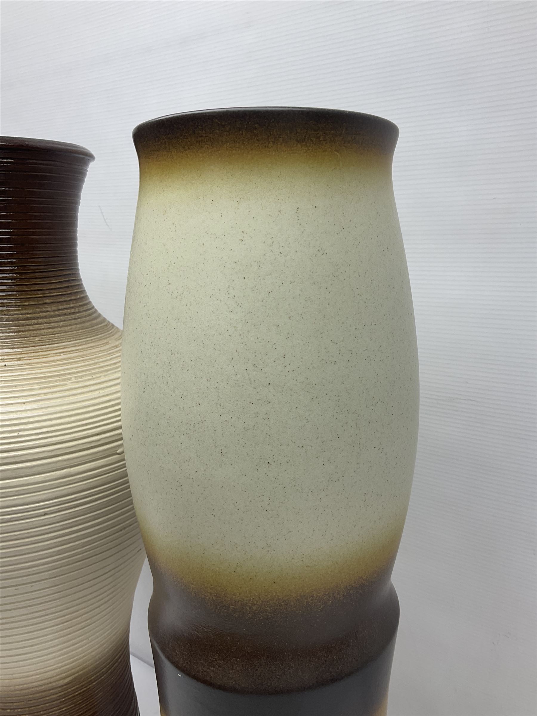 Ditmar Urbach Nora vase, together with another similar vase, Nora vase H64cm