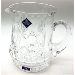 Edinburgh Crystal set, comprising square decanter, six old fashioned tumblers on a gallery tray, together with Edinburgh crystal water jug. 