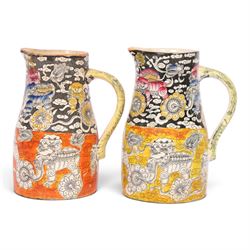 Pair 19th century Mason's Bandana pattern jugs, decorated in with Foo dogs, medallions, and cloud scrolls, H12cm