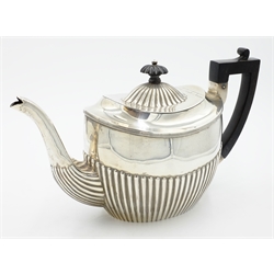  Silver teapot by George Nathan & Ridley Hayes Birmingham 1894 approx 20.5oz gross  