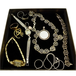  Benrus 14ct white gold 1940s wristwatch on plated bracelet, similar Everite 9ct gold wristwatch on plated expanding bracelet 9ct gold signet ring and 9ct scrap chain approx 4.5gm, Mexican silver circles necklace and bracelet import hallmarks, swivel mother of pearl pendant etc  