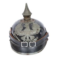 WWI Prussian M1915 Pickelhaube, the black leather skull with removable steel spike finial,...