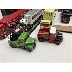 Corgi - two perspex cased 'Modern Trucks; 75202 ERF Curtainside Boddingtons and 75402 Leyland-DAF Curtainside Tate & Lyle; and nine unboxed Corgi lorries (11)