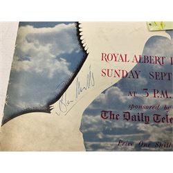 Autographs from film, stage, sporting personalities etc, including mid 20th century Hull City FC, Esmond Knight, John Clements, Kay Hammond, Richard Greene, Manning Whiley, Jerry Desmond etc, in albums, on pieces etc