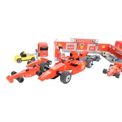 Lego Racers set Ferrari F1 Pit no. 8155, further racing related Lego pieces, all partially built, unboxed with instructions