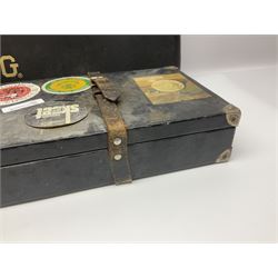 Browning black plastic shotgun case to accommodate 76.2cm (30